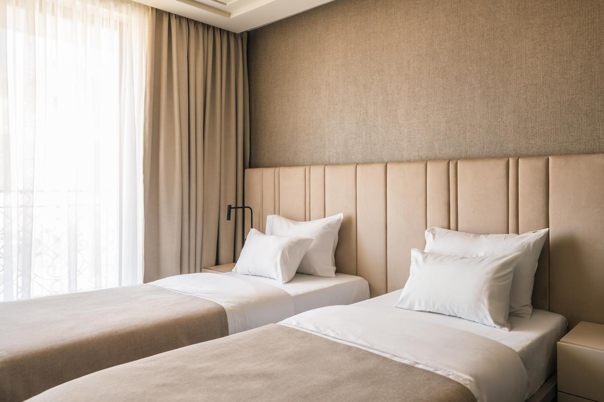 Hotel Kocka Vrnjačka Banja Buitenkant foto