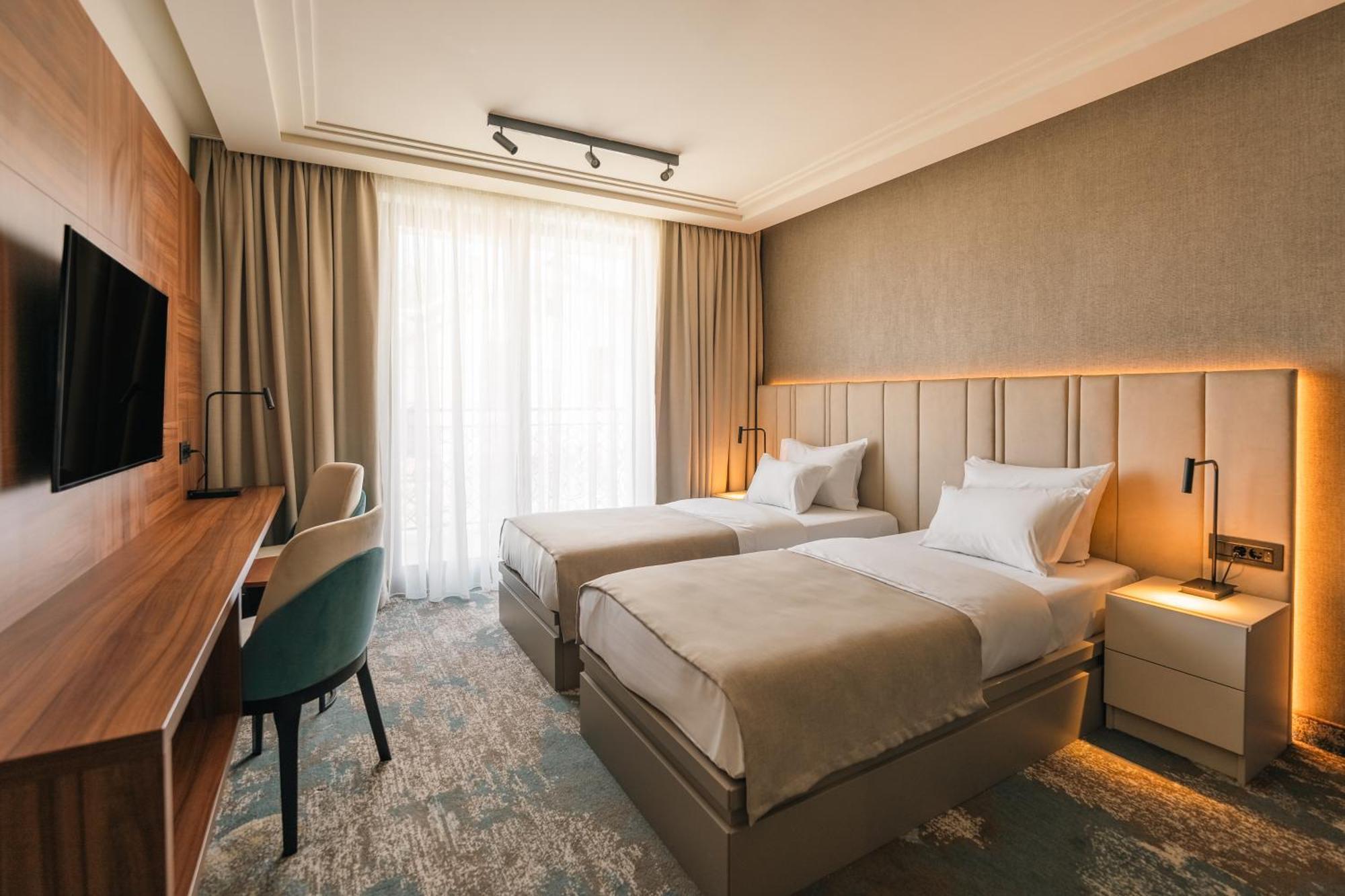 Hotel Kocka Vrnjačka Banja Buitenkant foto