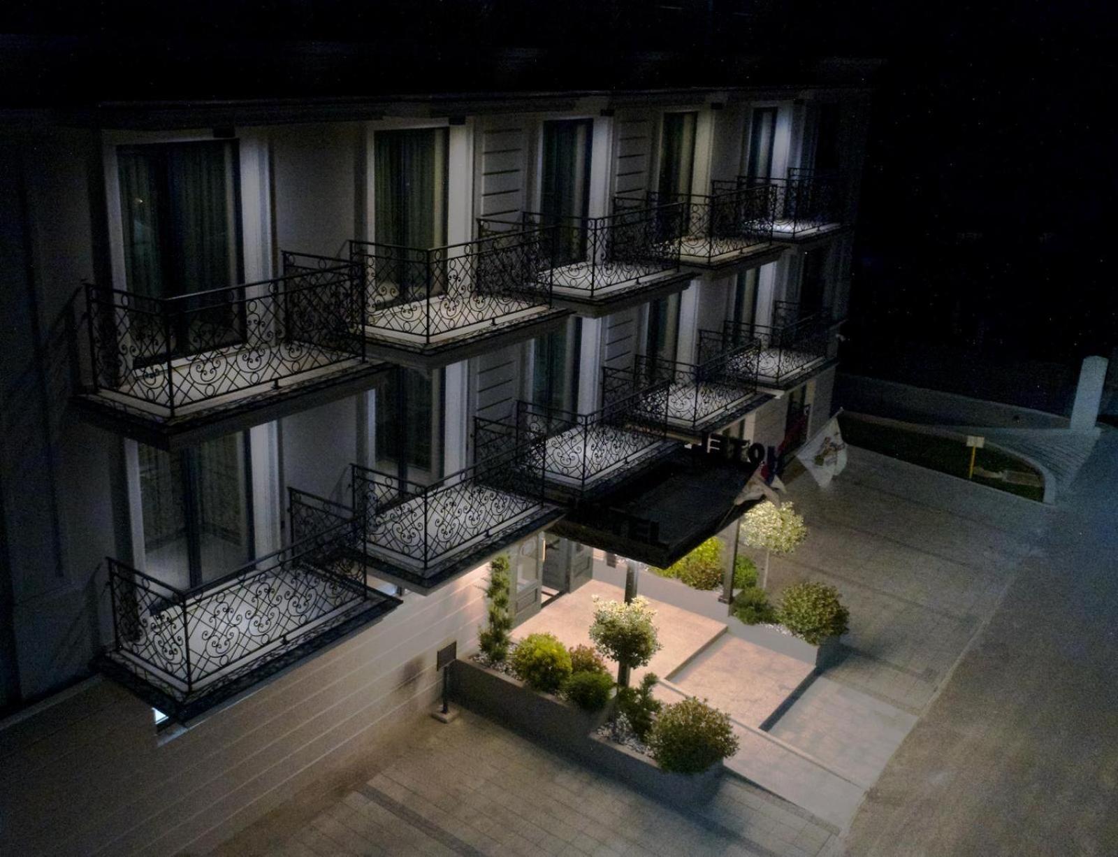 Hotel Kocka Vrnjačka Banja Buitenkant foto